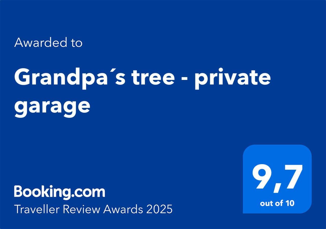 Grandpa'S Tree - Private Garage Apartment Split Bagian luar foto